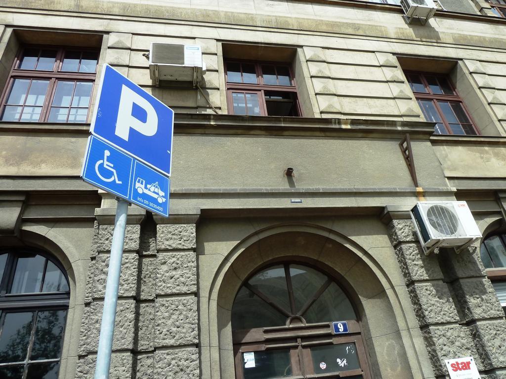Apartment Parliament Park Beograd Eksteriør bilde